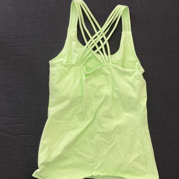 Monogram K Calvin Klein tank - Picture 4 of 5